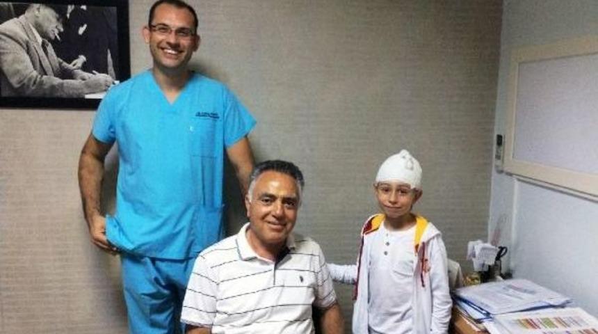 Minik Can Kafatasındaki Vida Ve Plakalardan Kurtuldu