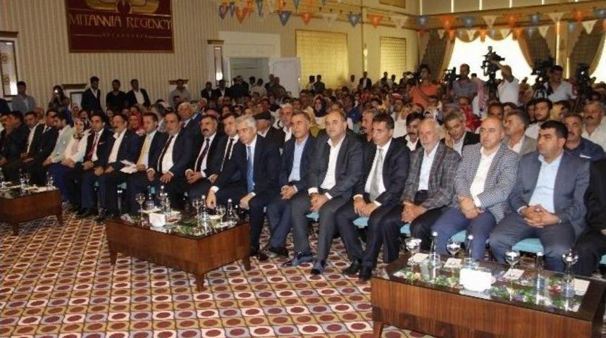 Ak Parti Aday Tanıtım Toplantısı Yapıldı