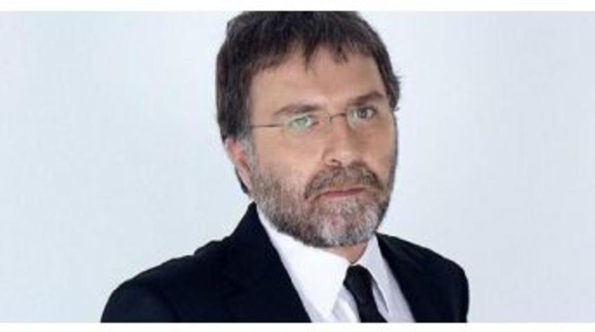 Hürriyet Columnist Ahmet Hakan Injured In "organized Assault"