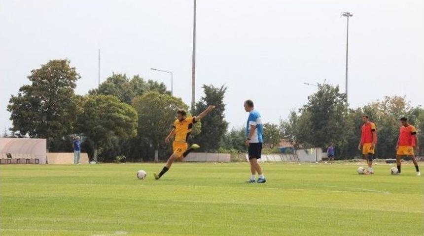 Tekirdağspor, Silivrispor Ma&ccedil;ı Hazırlıklarını S&uuml;rd&uuml;rd&uuml;