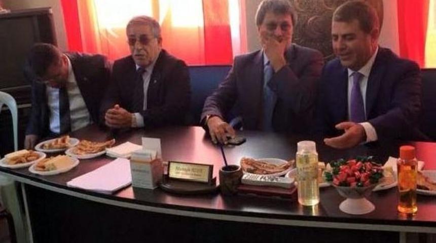 Mhp'li Hala&ccedil;oğlu: Sayın Davutoğlu, 'saray'dan H&uuml;k&uuml;met Kurmama G&ouml;revi Aldı