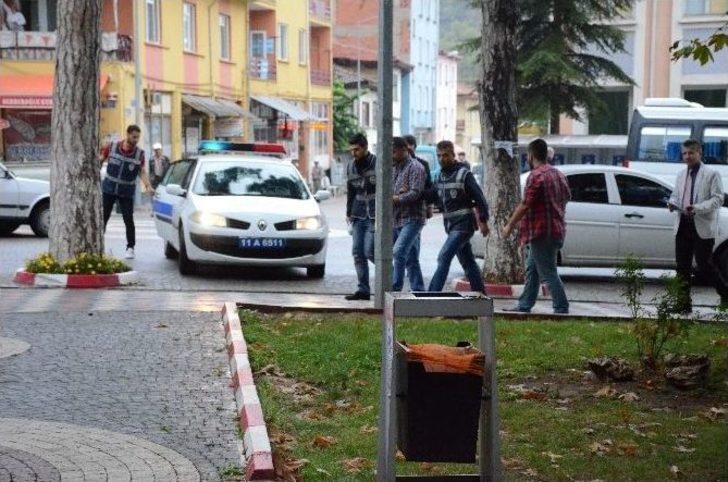 Üç Ayrı İş Yeri Ve Kurumdan Çelik Kasa Hırsızlığı Olayı Aydınlatıldı G1