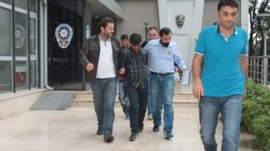 Polisin Dikkati Yaşlı Adamın 60 Bin Lirasını Kurtardı