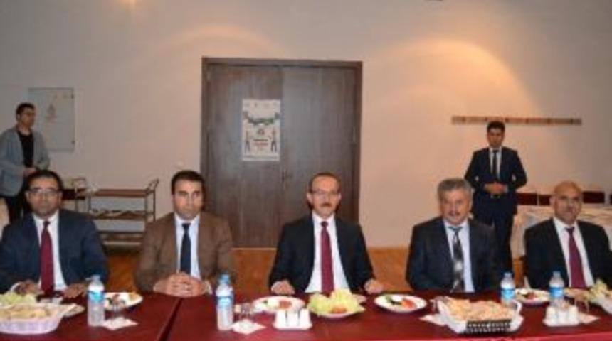 Muş&rsquo;taki Kız &Ccedil;ocukları Okula Kazandırılacak