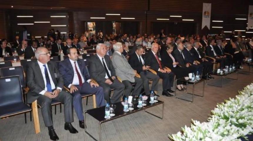 Tourizmir Zirvesi Başladı