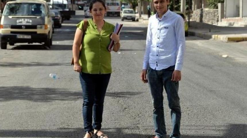 Polisin 'lastik Yakacaktı' Izlenimiyle 3 Yıl Hapis Cezası