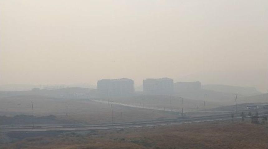 Anız Dumanları &Uuml;niversite Kamp&uuml;s&uuml;&rsquo;n&uuml; Esir Aldı