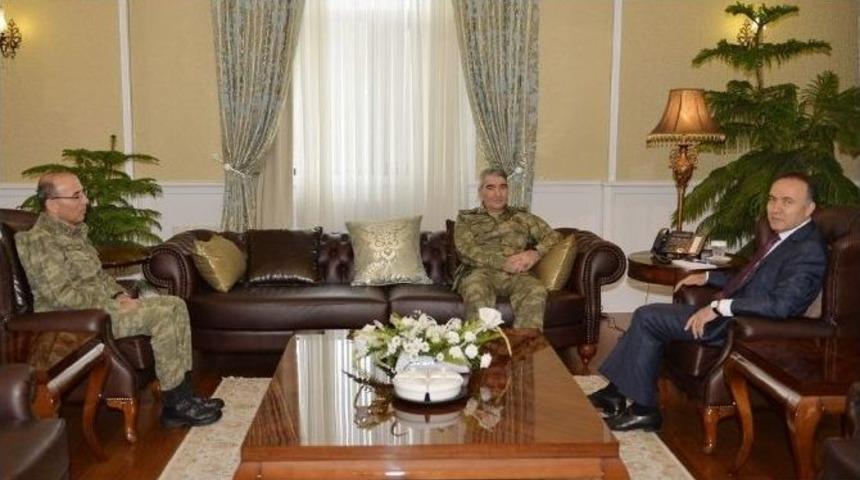 Orgeneral Savaş&rsquo;tan, Vali Altıparmak&rsquo;a Ziyaret