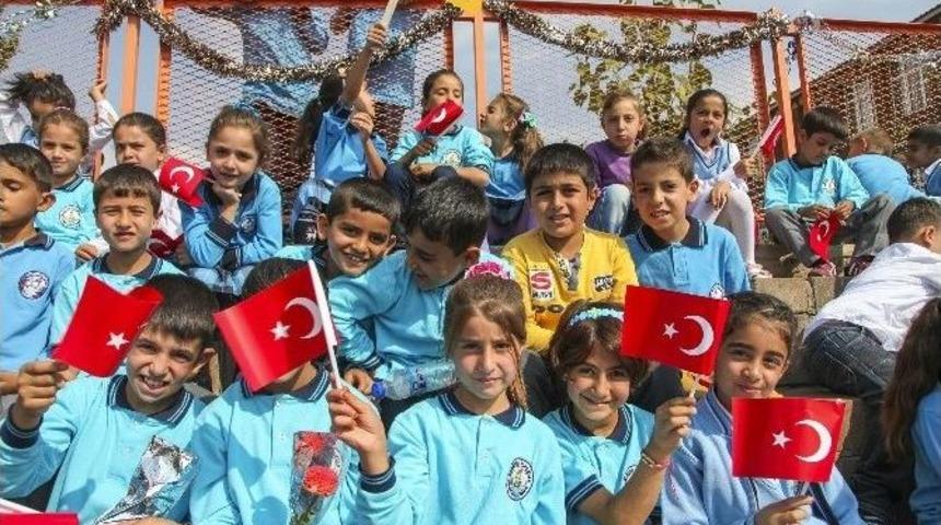 Ahlat&rsquo;ta İlk&ouml;ğretim Haftası Kutlamaları