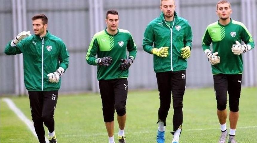 Bursaspor, &Ccedil;aykur Rizespor&rsquo;a Hazırlanıyor