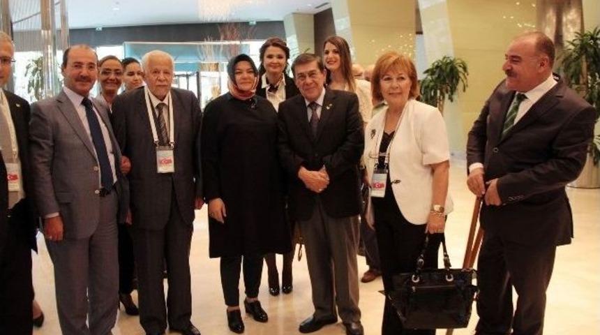 &Ouml;mer Oğur Sakarya&rsquo;nın &lsquo;&ouml;rnek Kıdemli Vatandaşı&rsquo; &Uuml;nvanını Aldı