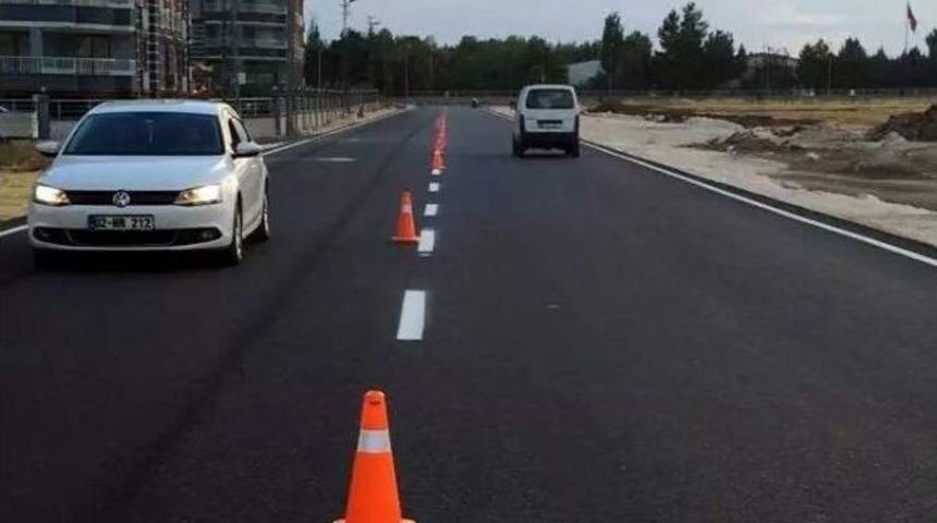 Adıyaman&rsquo;da Asfalt &Ccedil;alışması