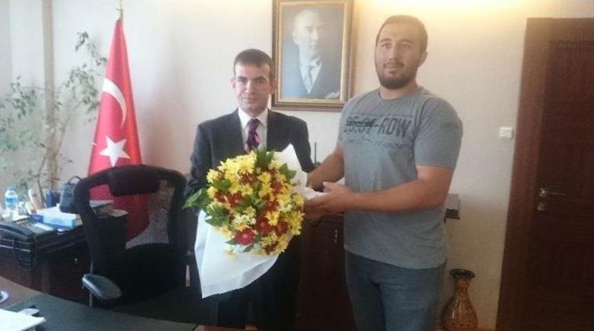 Develi Belediyesi Voleybol Takımı Y&ouml;neticileri Kaymakam Başıb&uuml;y&uuml;k&rsquo;&uuml; Ziyaret Etti