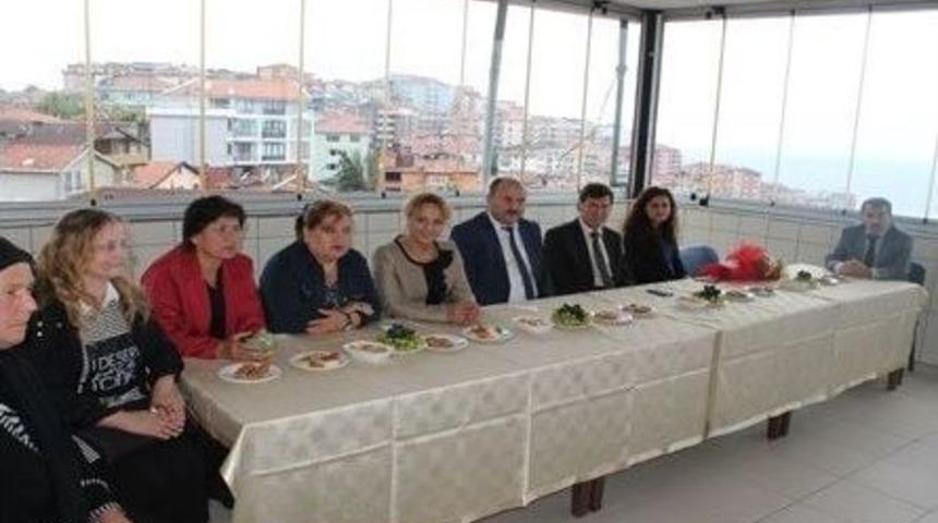 Sgk&rsquo;dan Huzurevine Ziyaret