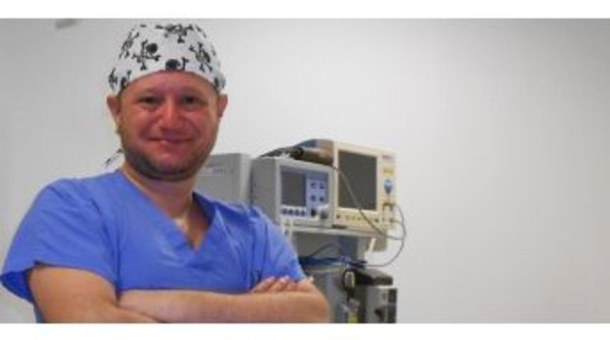 Jinekomasti Ameliyatı İle Erkeklerde G&ouml;ğ&uuml;s K&uuml;&ccedil;&uuml;ltme