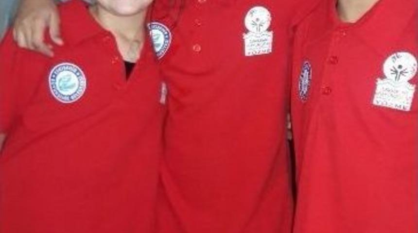 Bozkırın Ortasında Su Balerinleri Yetişiyor