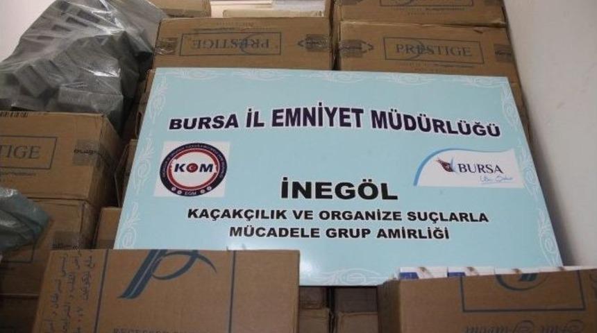 Abla-kardeş 30 Bin Paket Ka&ccedil;ak Sigara İle Yakalandı