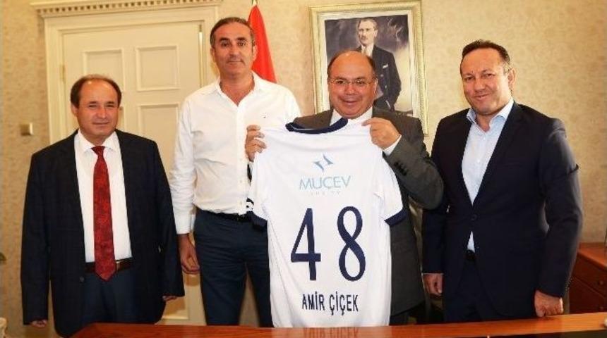 Fethiyespor Y&ouml;netiminden Vali &Ccedil;i&ccedil;ek&rsquo;e Ziyaret