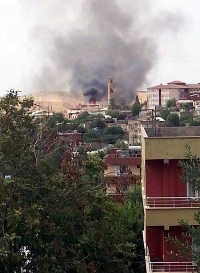 Diyarbakır'ın Silvan İlçesi'nde Sokağa Çıkma Yasağı (2)