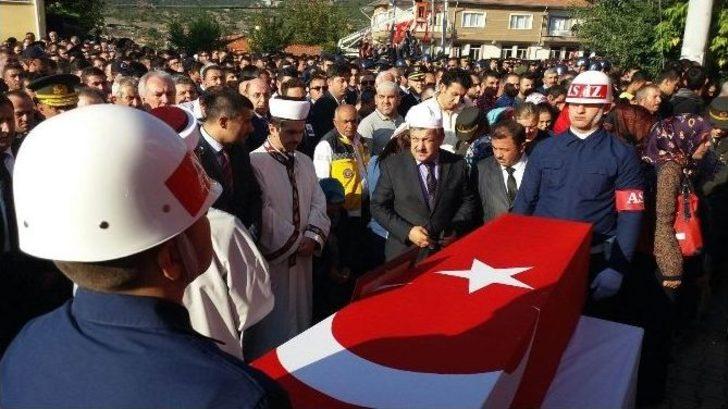 Tabuta Sarılan Şehit Annesi: ““aslan, Aslan, Aslan Oğlum” G5