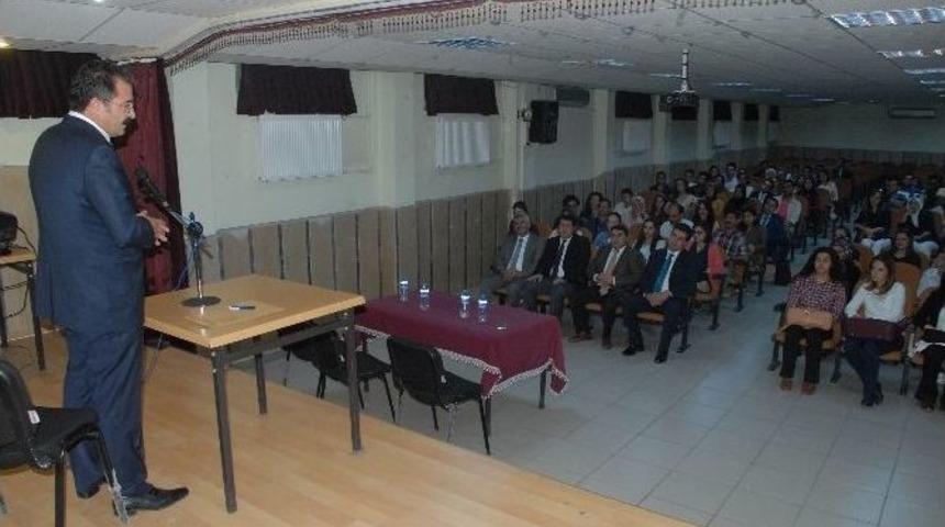 Tuşba&rsquo;da Aday &Ouml;ğretmenlere Uyum Eğitimi Semineri