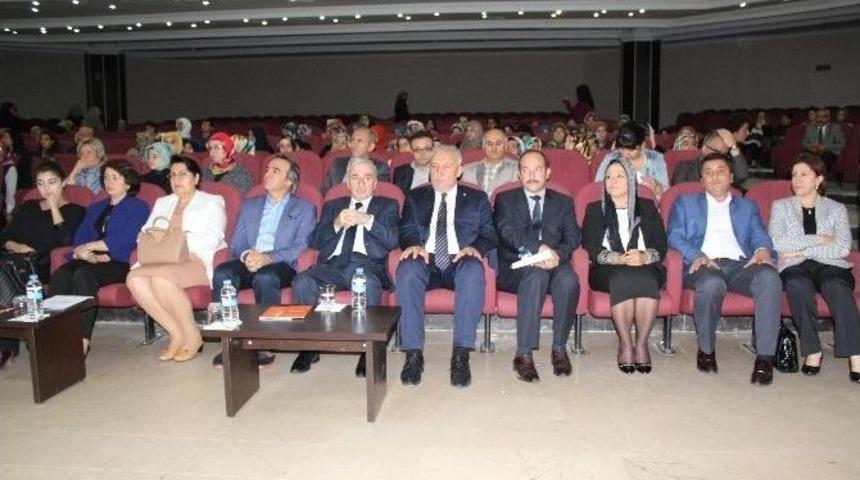 Kadın Ve Şiddet Paneli