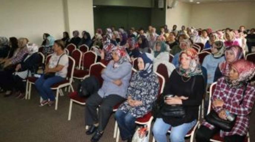 Ko-mek&rsquo;te Temizlik Ve İletişim Semineri