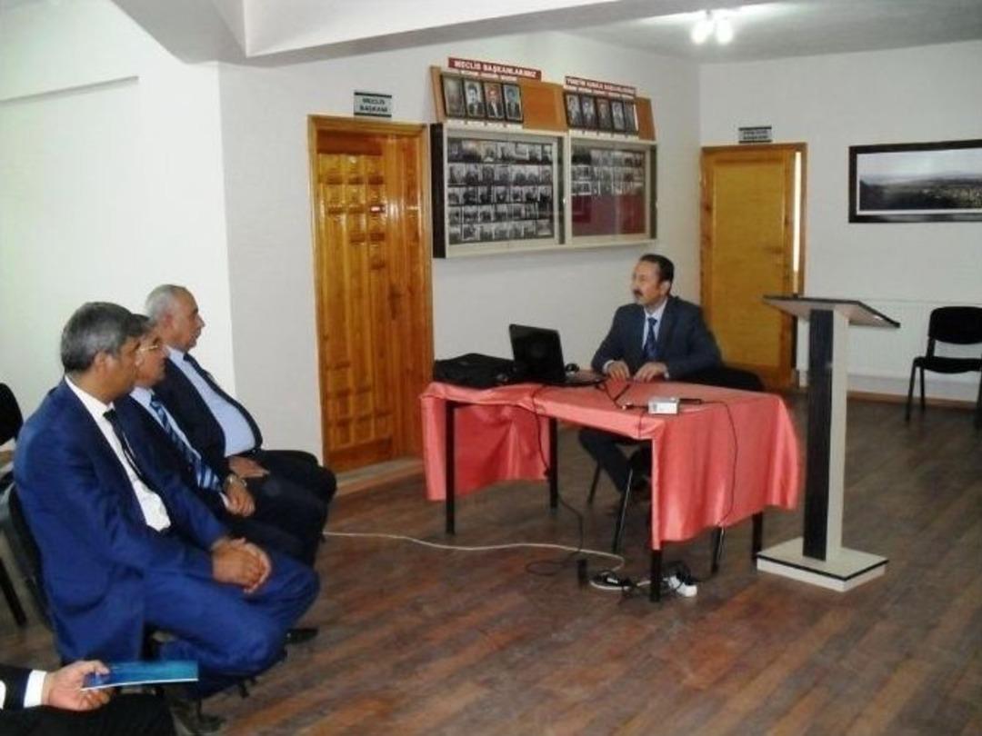 Erciş&rsquo;te &lsquo;işbirliği Ve G&uuml;&ccedil; Birliği&rsquo; Toplantısı