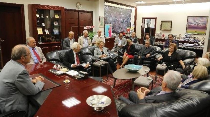 Emekli Hekimlerden B&uuml;y&uuml;kerşen&rsquo;e Ziyaret