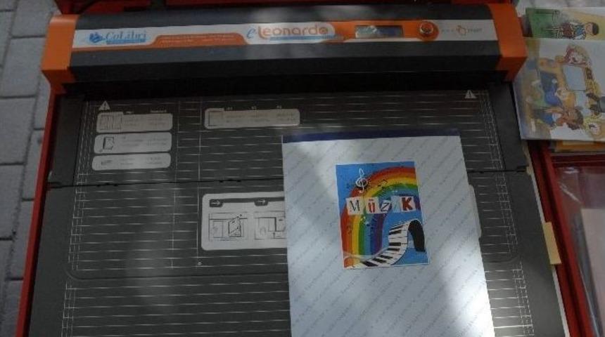 Velilerin Korkulu R&uuml;yası Kitap Kaplamak Artık Daha Kolay