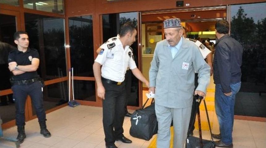 Hacılar Yurda D&ouml;nd&uuml;