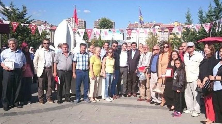 Ke&ccedil;i&ouml;ren&rsquo;in En G&uuml;zel Balkon, Pencere Ve Bah&ccedil;eleri &Ouml;d&uuml;llendirildi