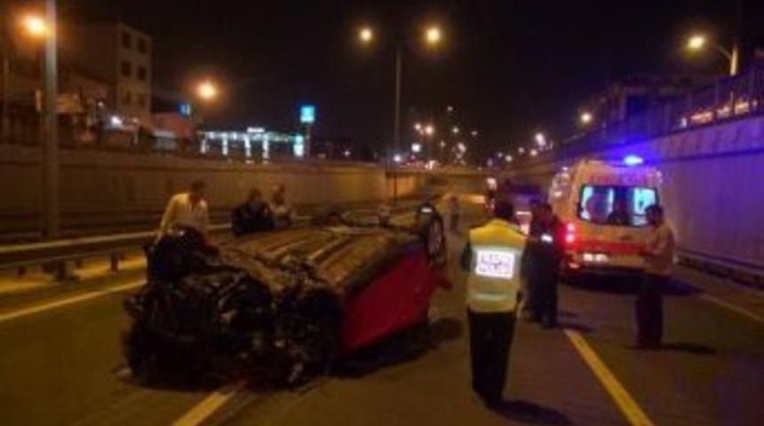 Kocaeli&rsquo;de Trafik Kazası: 1 Yaralı