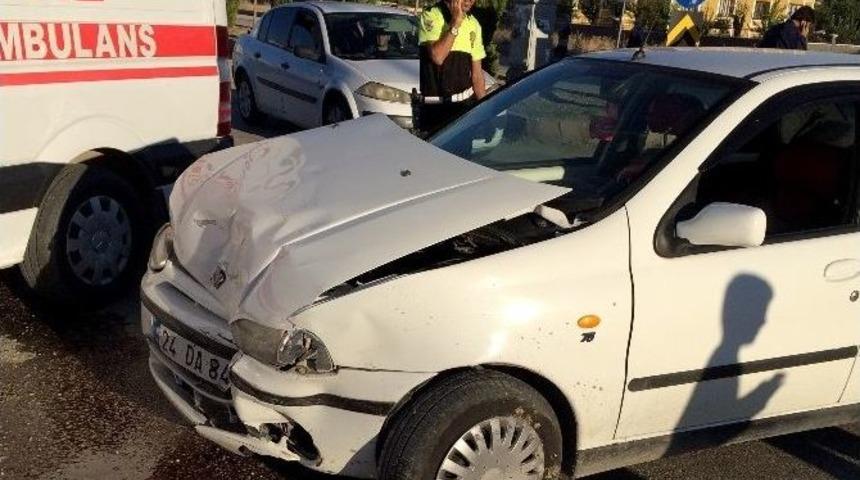 3 Aracın Karıştığı Kazada 6 Kişi Yaralandı