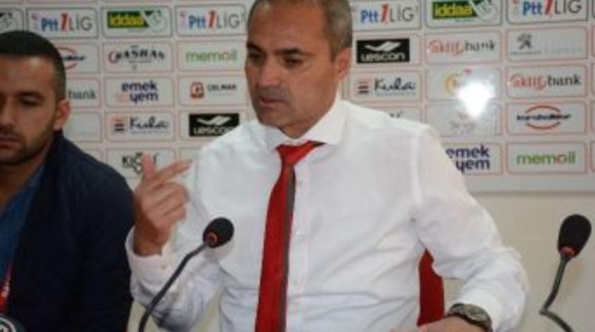 Erkan S&ouml;zeri İstifa Edeceğini A&ccedil;ıkladı