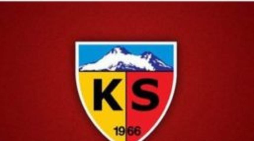 Kayserispor Taraftarları&rsquo;ndan Federasyona Tepki Y&uuml;r&uuml;y&uuml;ş&uuml;