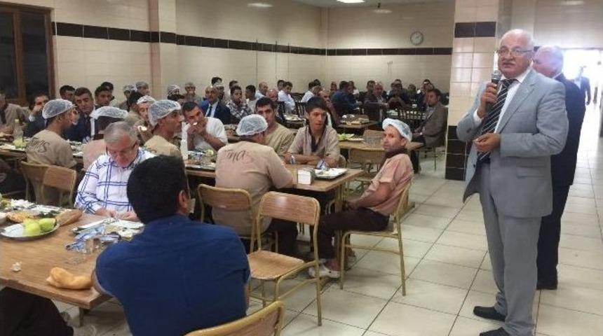 Mehmet Erdoğan Osb İş&ccedil;ilerine 50 Bin Konut M&uuml;jdesi Verdi