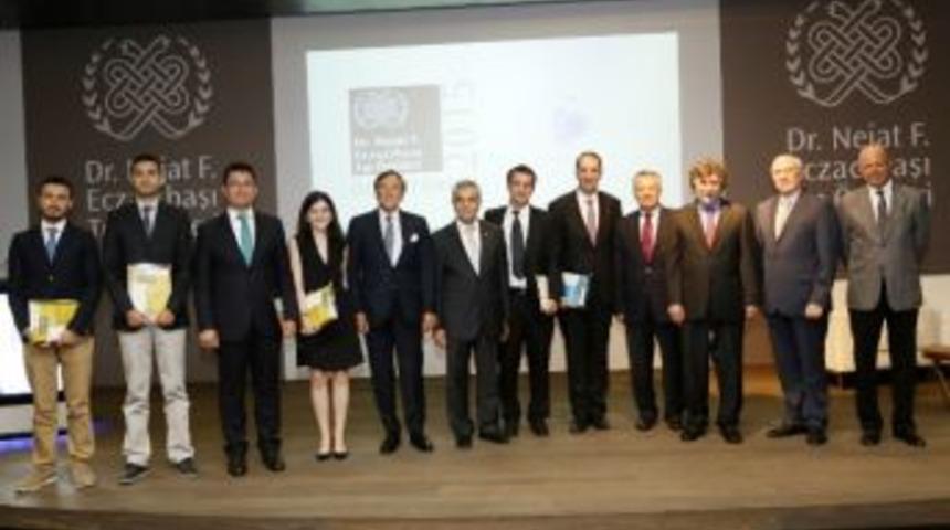 Nejat Eczacıbaşı Tıp Teşvik &Ouml;d&uuml;lleri Sahiplerini Buldu