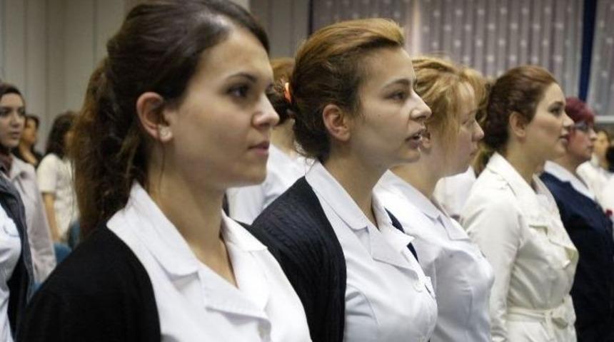 Uludağ &Uuml;niversitesi Tıp Fak&uuml;ltesi Hastanesine 100 Hemşire Alınacak