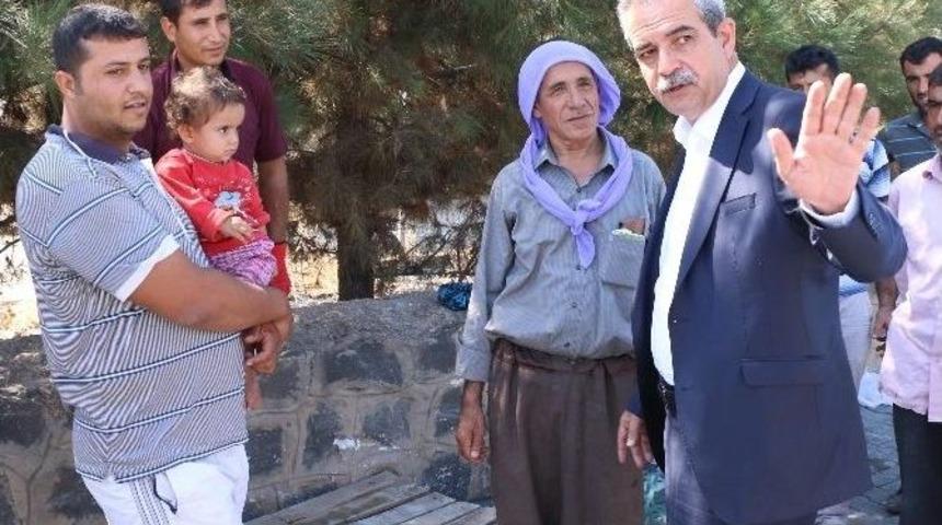 Başkan Demirkol, Parke Yapım &Ccedil;alışmasını Yerinde İnceledi