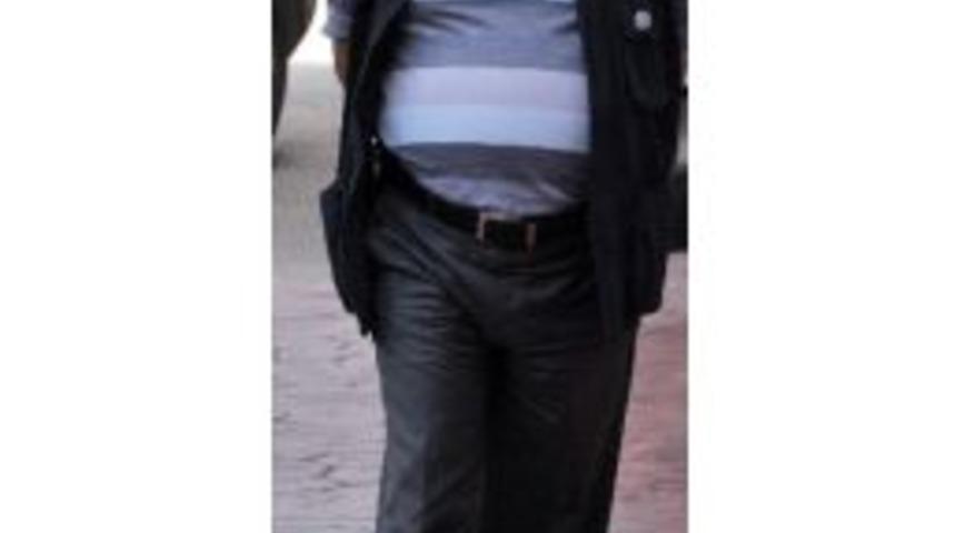 (d&uuml;zeltme) Eski Y&ouml;netici &Ouml;l&uuml; Bulundu