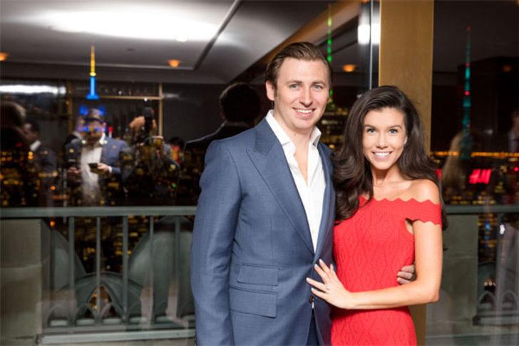 Düğünde büyük skandal! Tek gecelik aşkı eski fotoğrafları yükleyince... G1