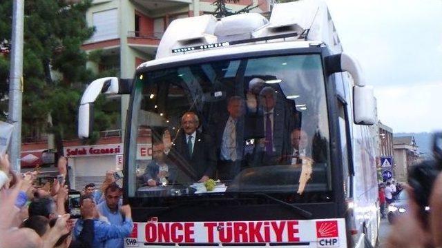 Kılıçdaroğlu Çaycuma’da Halka Hitap Etti