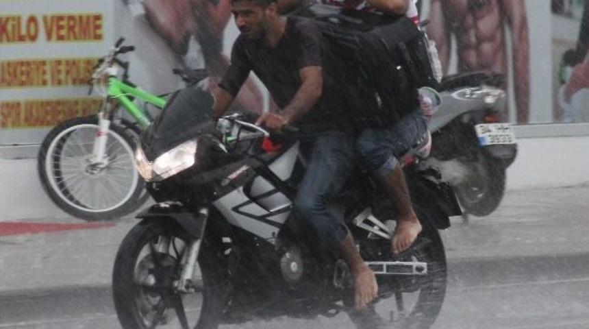 Adana&rsquo;da Cuma G&uuml;n&uuml;ne Kadar Yağış Var