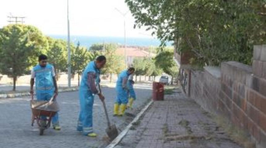 Ahlat Belediyesin Temizlik &Ccedil;alışmaları