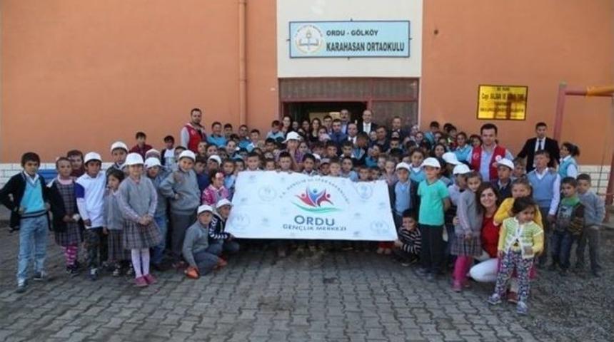 &Ouml;ğrenciler Sevindirildi