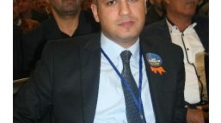 Ak Parti İl Başkanlığı&rsquo;na İzzet Toprak Getirildi