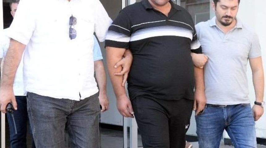 Mersin&rsquo;de Suriyeli &Ccedil;ift Sahte Altınla Yakalandı