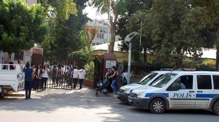 Okul &Ccedil;evresinde G&uuml;venlik &Ouml;nlemleri Devam Ediyor