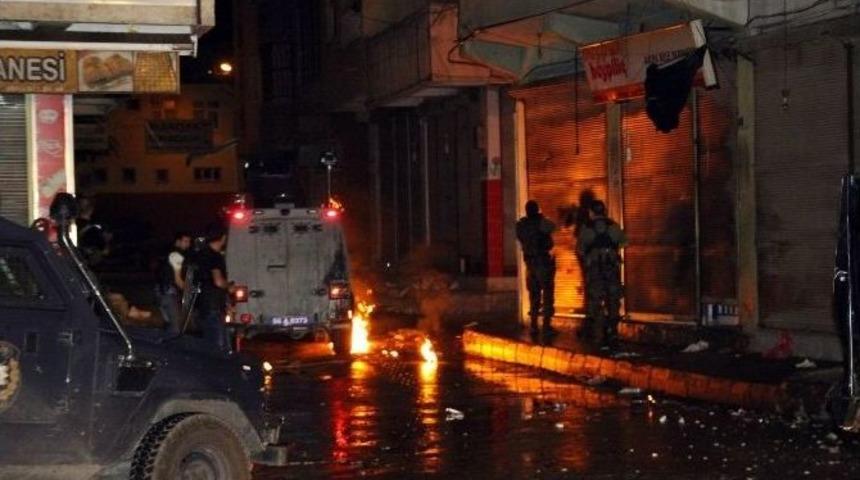 Siirt&rsquo;te İzinsiz G&ouml;steriye M&uuml;dahale Edildi